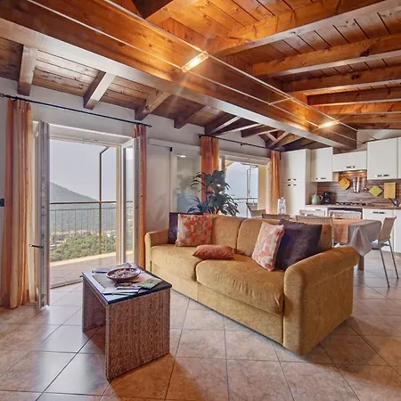 Splendido Loft Panoramico アパート